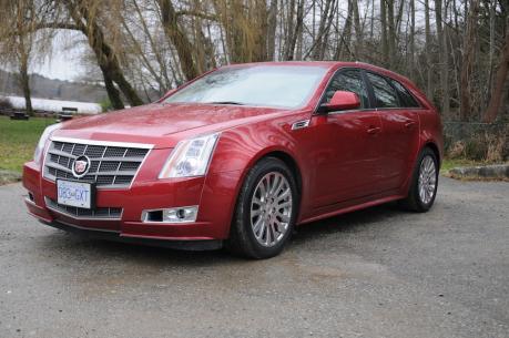  2010 cadillac CTS Wagon 